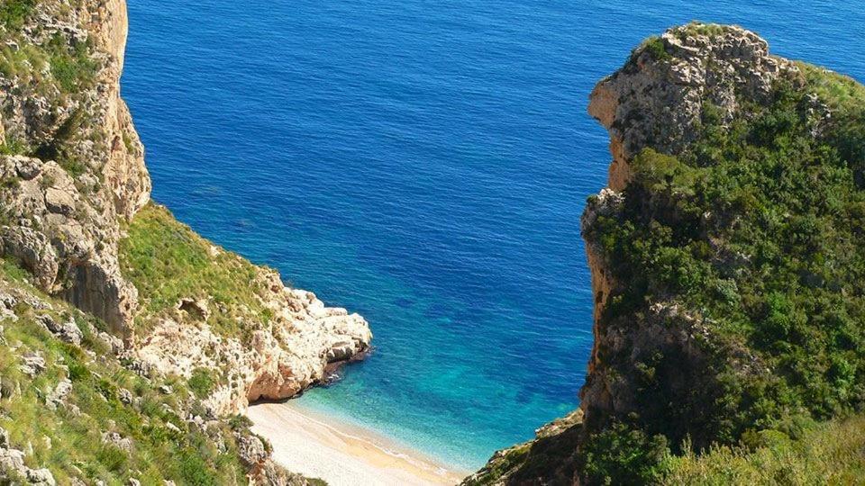 Tranquility, Sun, Breathtaking Views & 7 Minutes Drive To Sea Apartman Benitachell Kültér fotó