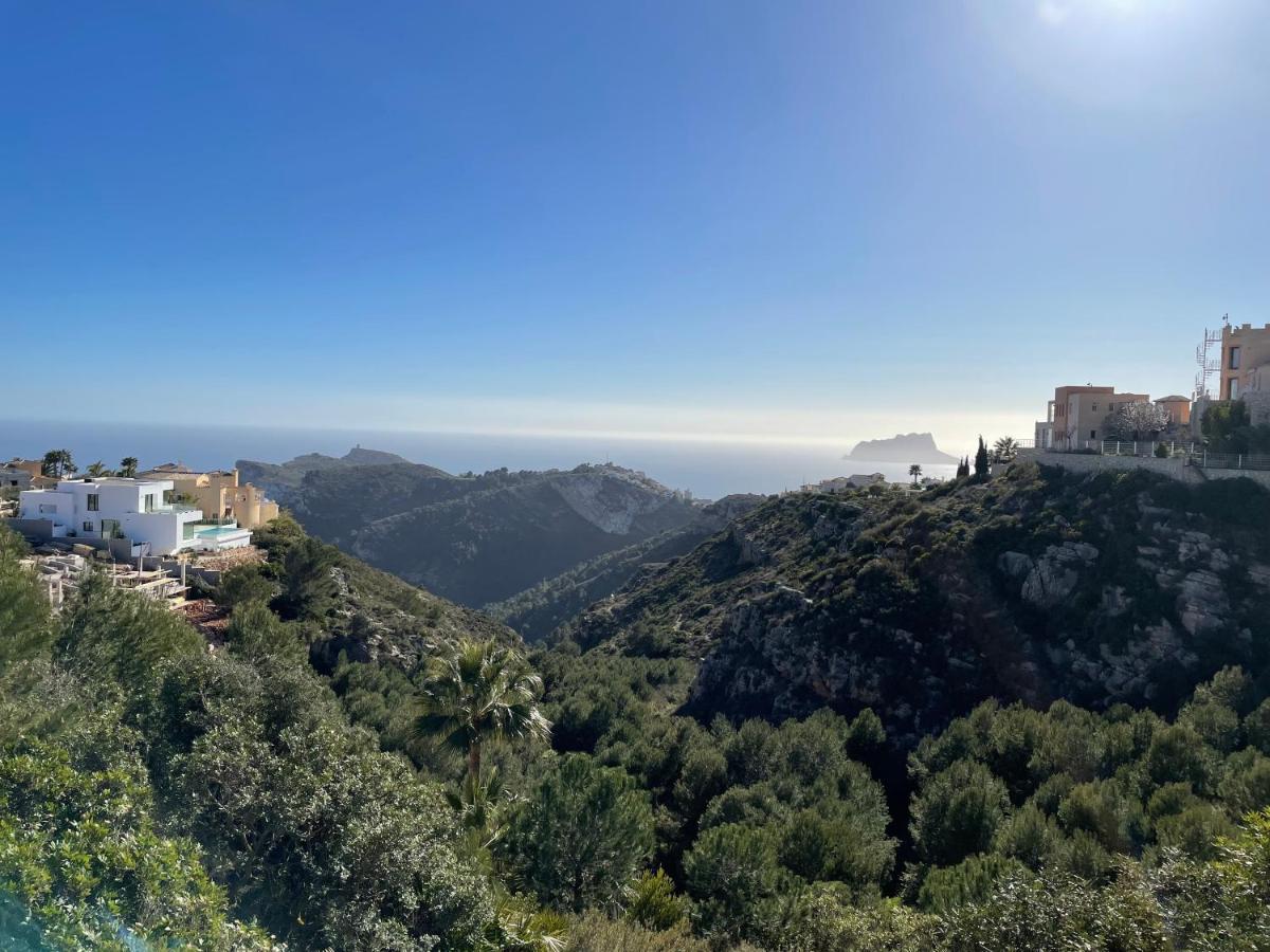 Tranquility, Sun, Breathtaking Views & 7 Minutes Drive To Sea Apartman Benitachell Kültér fotó